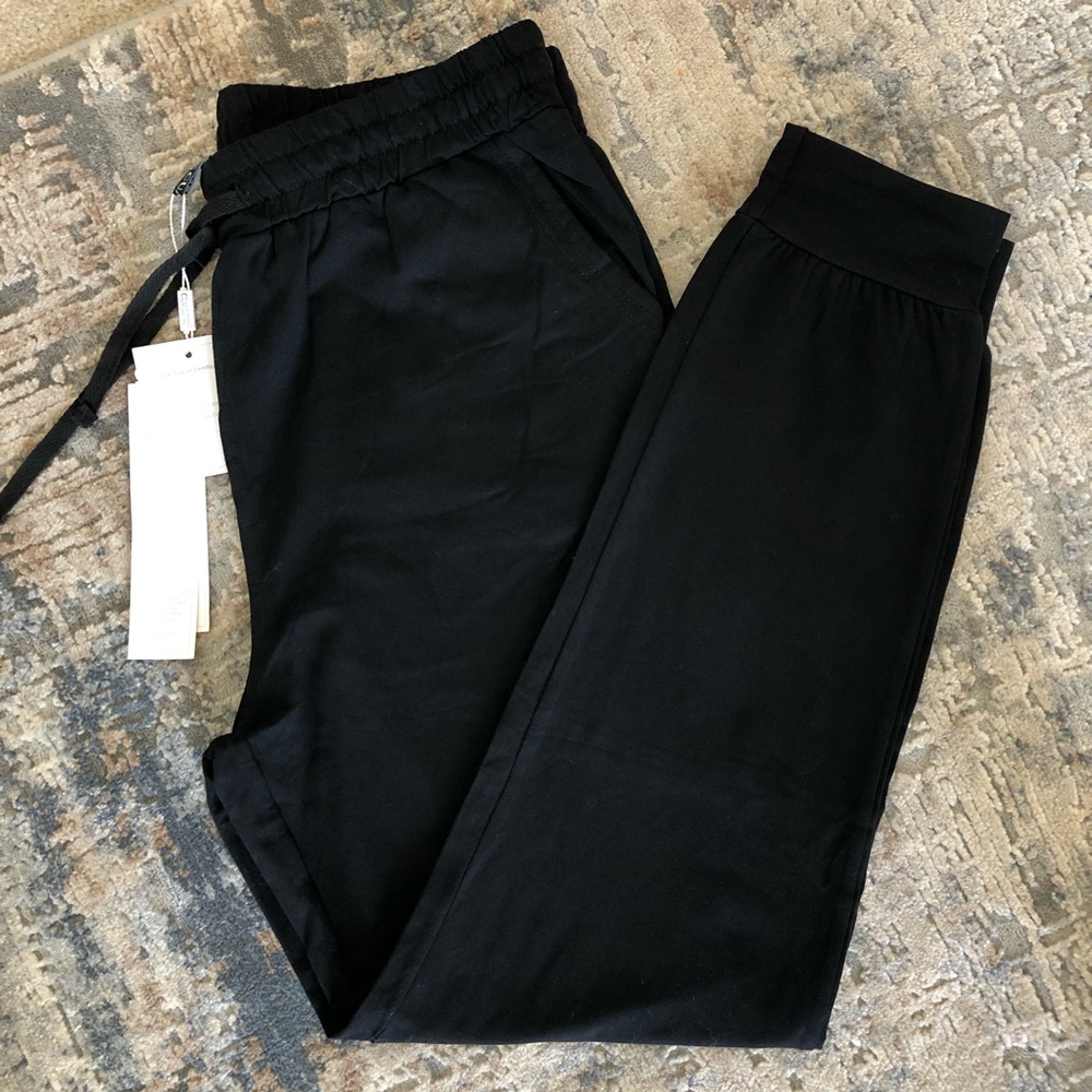 Joggers - Picture 4 of 4